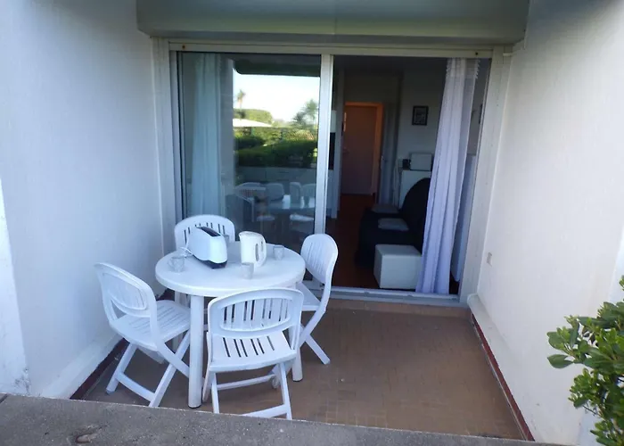 Apartamento En Bord De Avec Piscine, Jardin Et Parking Privé - Fr-1-328-231 *